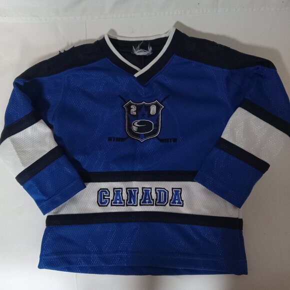 Team Canada Blue Hockey Jersey Size 4 Boys - Picture 1 of 11